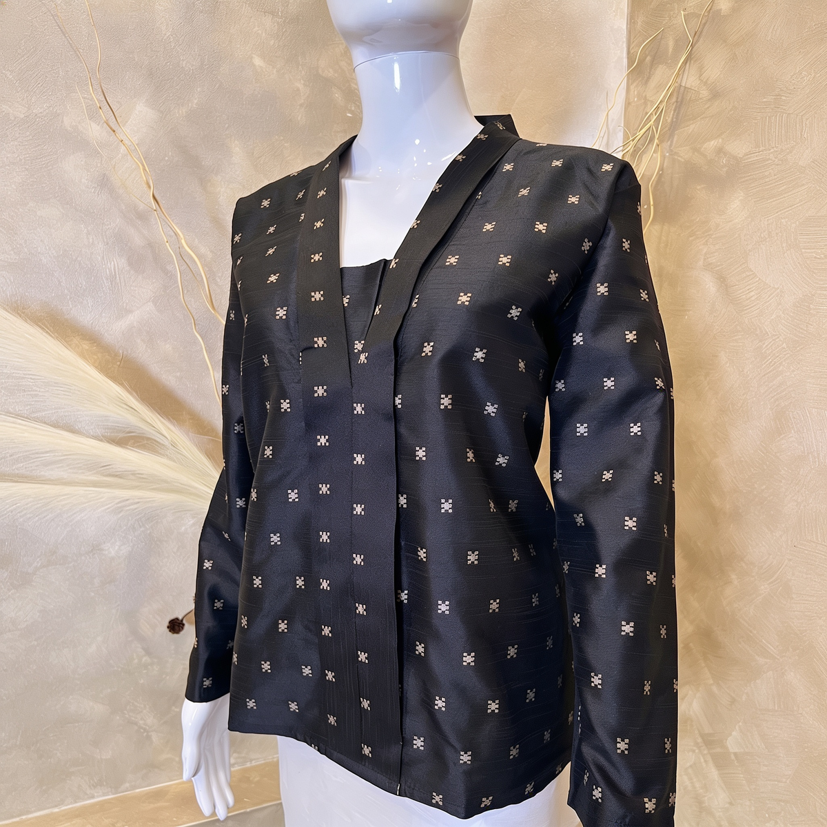 Suri Kebaya Blouse