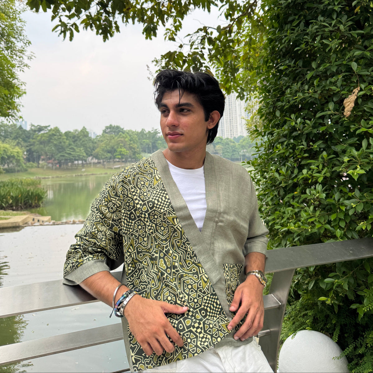 Linen Cardigan Batik