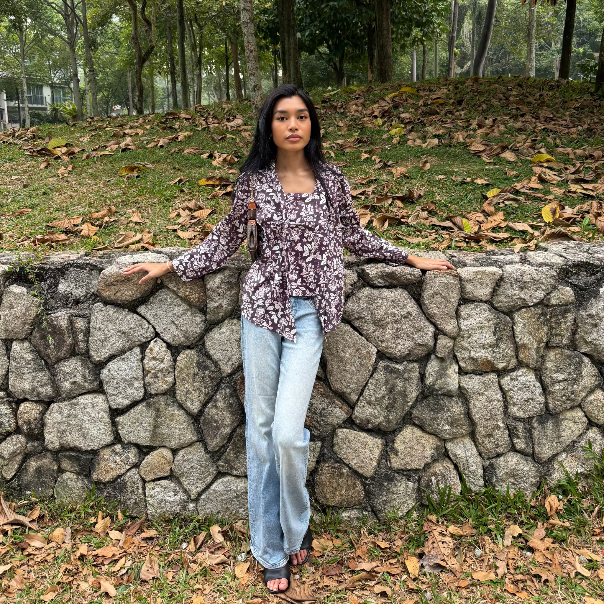 Classic floral Kutubaru Kebaya Top